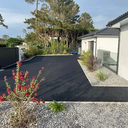 Villa + piscine chauffée à Chiberta, plage à pieds Hébergement de vacances Biarritz