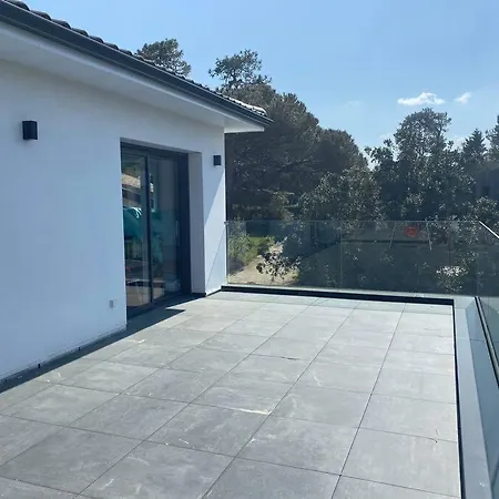 Villa + piscine chauffée à Chiberta, plage à pieds Hébergement de vacances *
